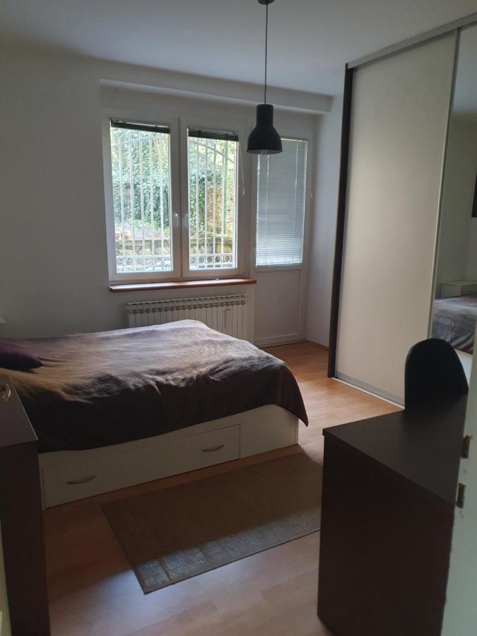 In The Center Apartment *